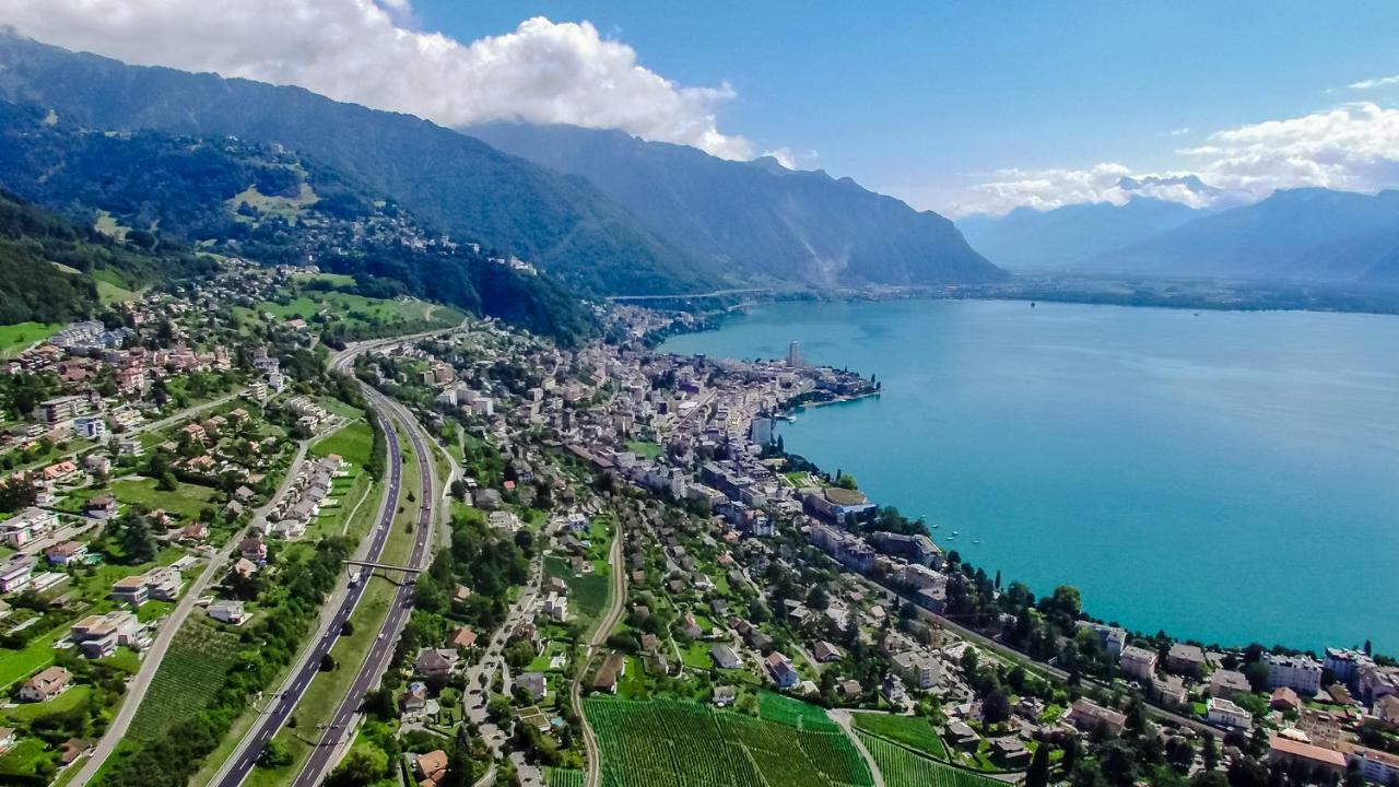 Chateau Du Chatelard モントルー エクステリア 写真